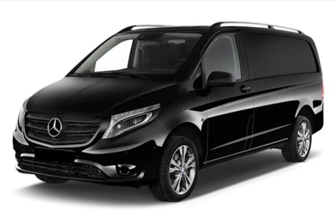 Mercedes Vito fino a 8 passeggeri